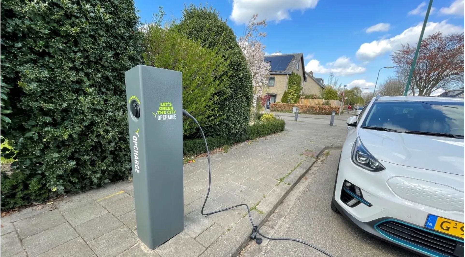 Bond advises ASN Bank on the financing of the rollout of EV charging infrastructure by Opcharge